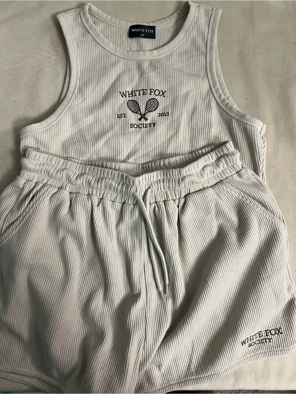 🤍 White Fox Society Waffle Knit Lounge Set Tank & Shorts Beige Cream Size M Cozy